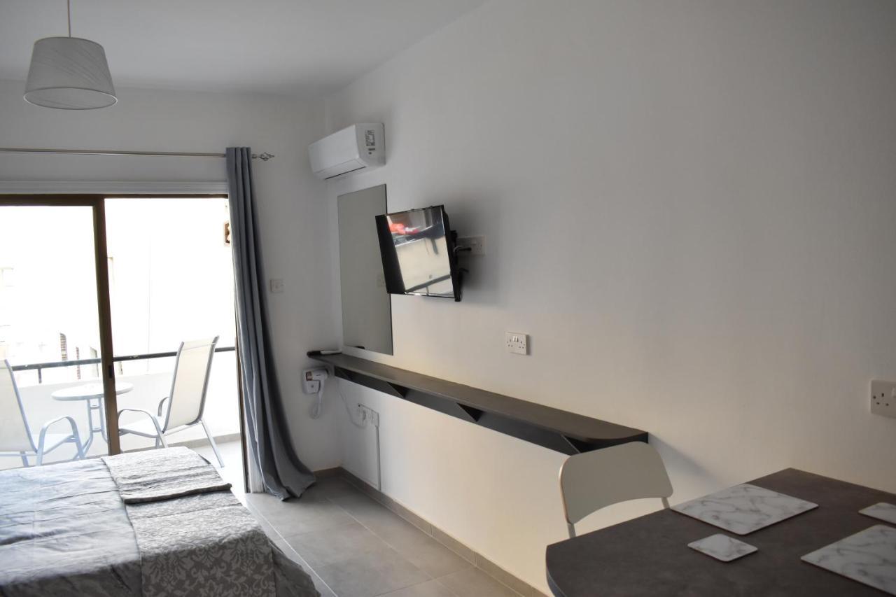 Marias Apartment - In City Centre,Near Beach Lárnaka Eksteriør bilde