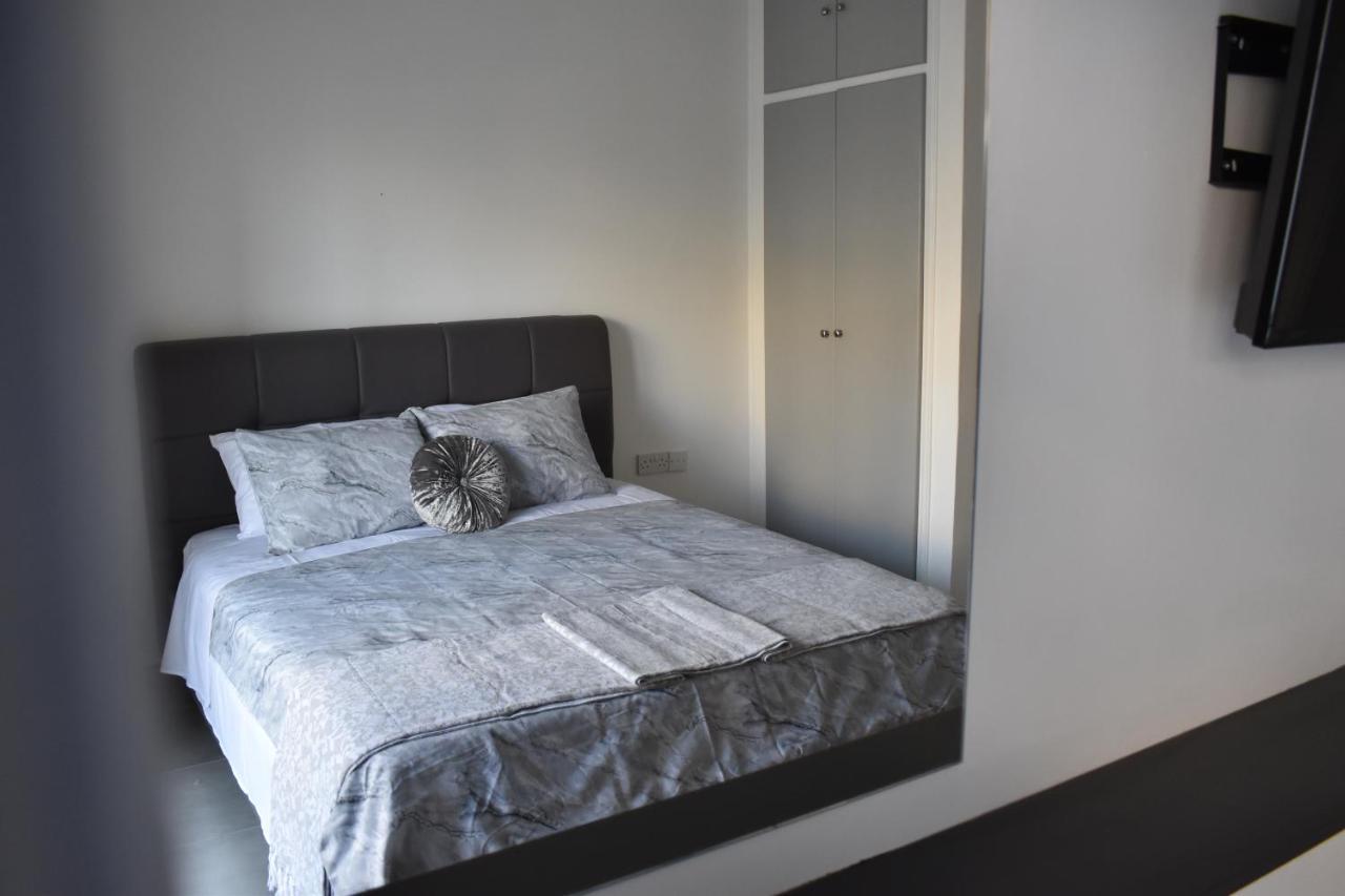 Marias Apartment - In City Centre,Near Beach Lárnaka Eksteriør bilde